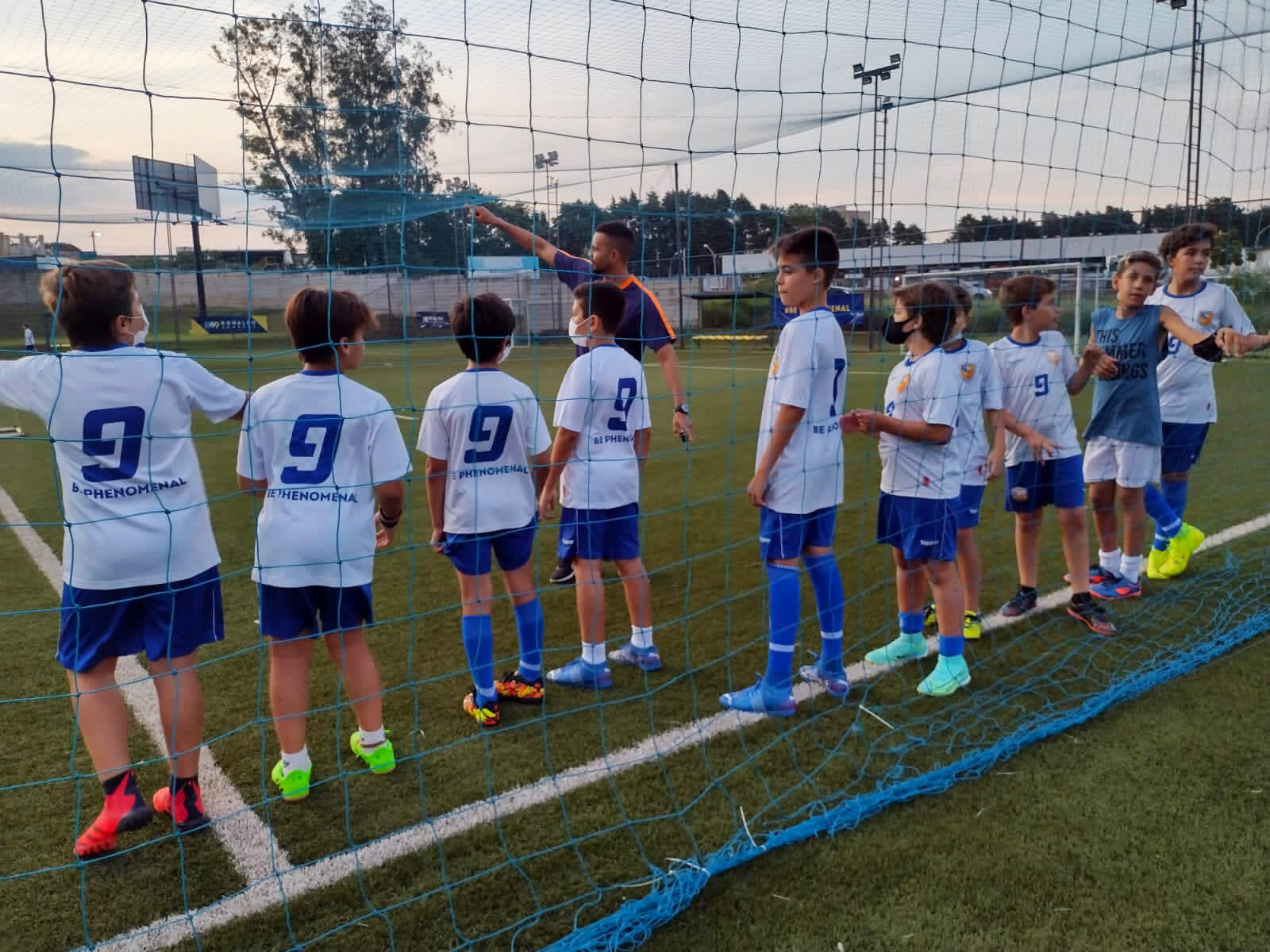 Escola de Futebol SÃO PAULO FUTEBOL CLUBE_UNIDADE SOROCABA